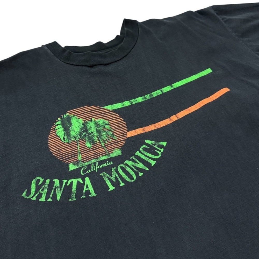Vintage 80s Santa Monica California Ocean Beach Surf Distressed Graphic T-shirt - Picture 4 of 8